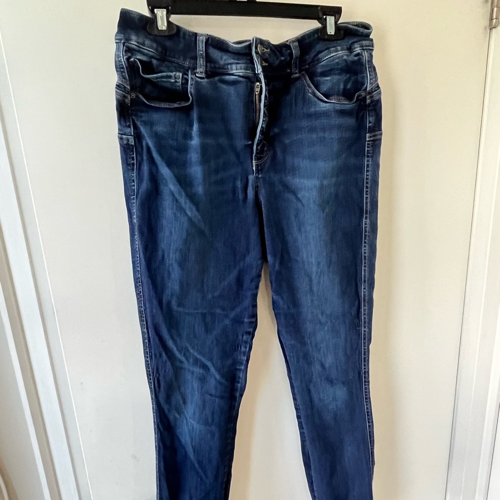 Denver Hayes High Rise Skinny Jeans